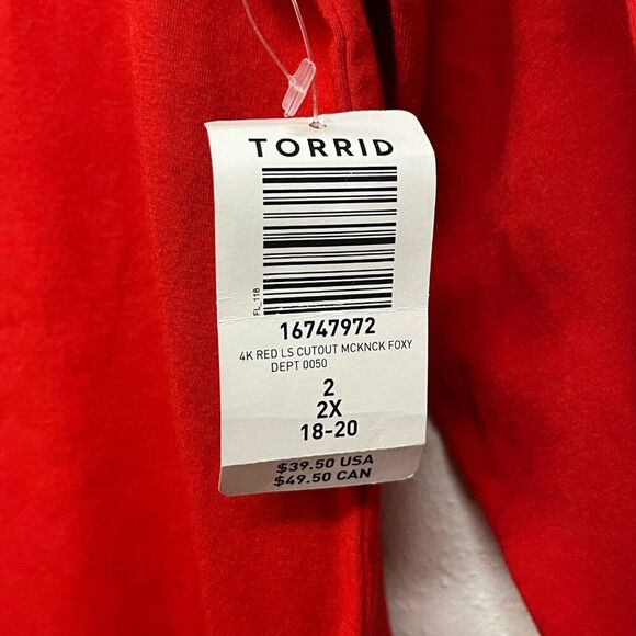 New Torrid Red Cutout Shirt - Size 2X - Picture 4 of 5